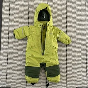 Patagonia snow pile one piece. Like new
